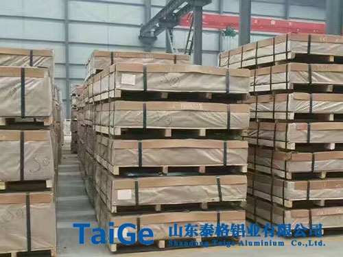 6082铝板