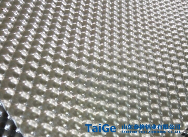 半圆球压花铝板